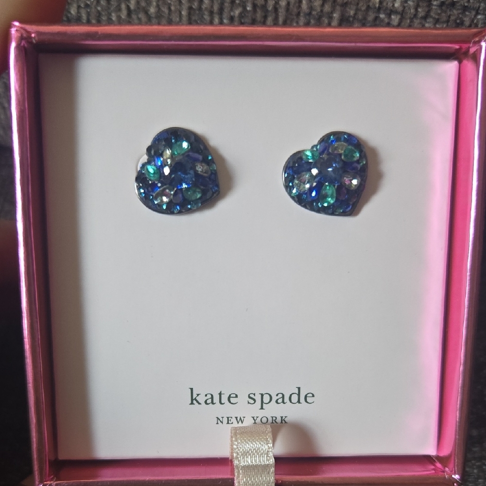 Kate Spade Blue Green "Something Sparkly" Crystal Heart Stud Earrings NWT ✨️
